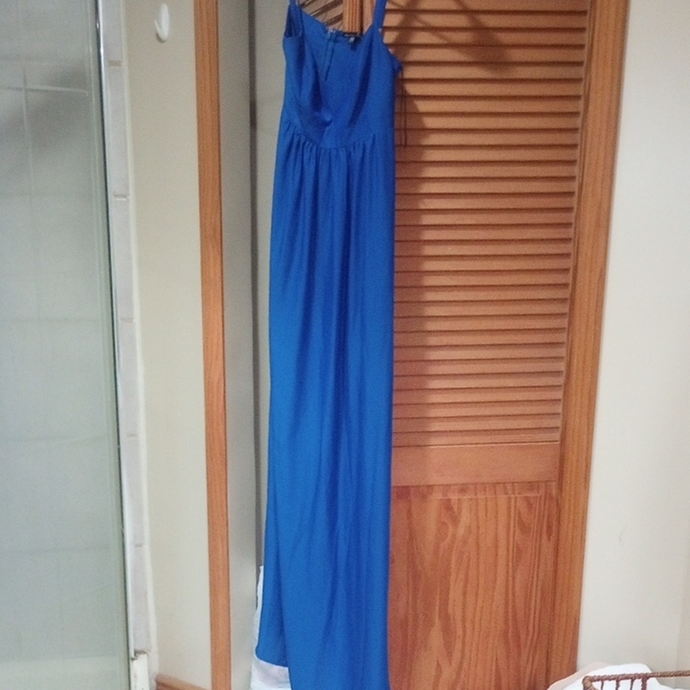 Elegant Blue Maxi Dress